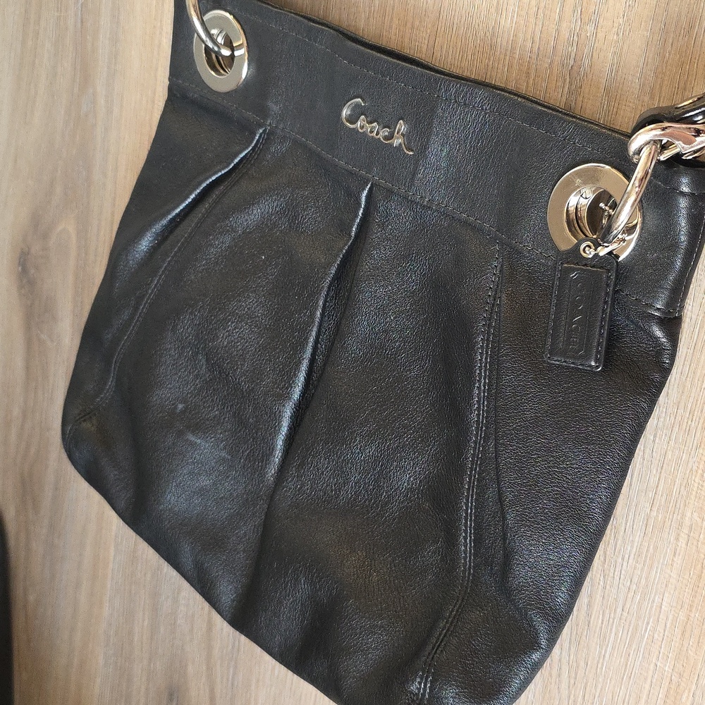 Coach Ashley Leather Hippie Pleated Shoulder Bag Crossbody Purse - Picture 16 of 16